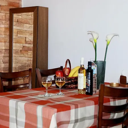 Apartment Eleni - Center